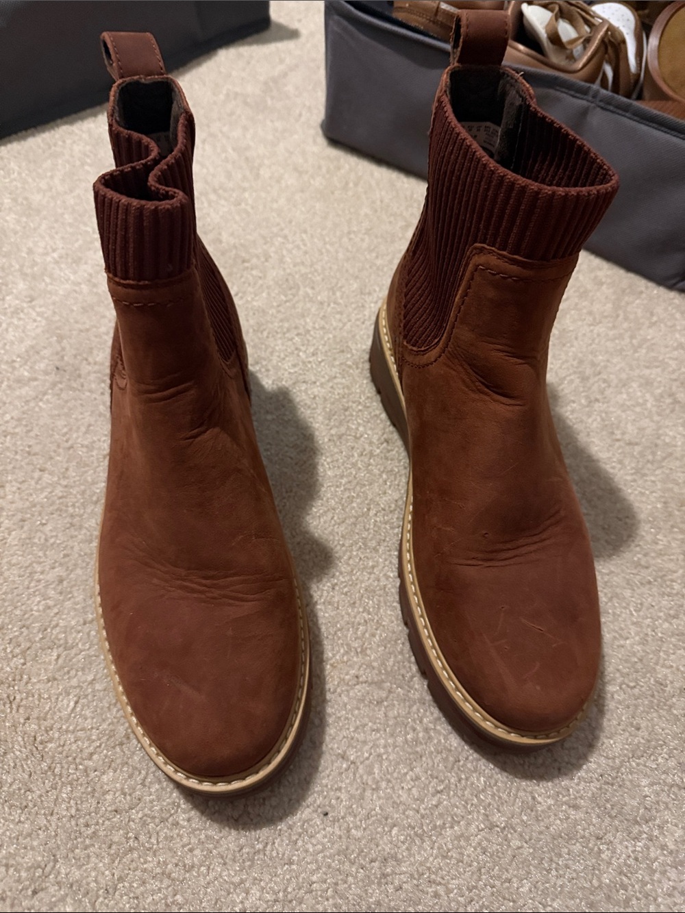 Women’s Brown Leather Chelsea Boots with Rib Knit Collar